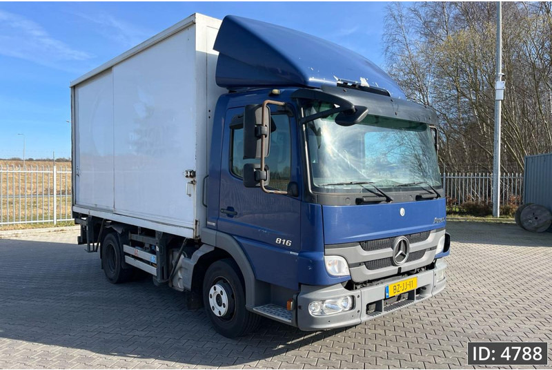 Mercedes-Benz Atego 816 Day Cab, Euro 5, BDF / EPS automatic / standklima / Hydraulic system - Transporter kontejnera/ Kamion s izmjenjivim sanducima: slika Mercedes-Benz Atego 816 Day Cab, Euro 5, BDF / EPS automatic / standklima / Hydraulic system - Transporter kontejnera/ Kamion s izmjenjivim sanducima Mercedes-Benz Atego 816 Day Cab, Euro 5, BDF / EPS automatic / standklima / Hydraulic system - Transporter kontejnera/ Kamion s izmjenjivim sanducima: slika Mercedes-Benz Atego 816 Day Cab, Euro 5, BDF / EPS automatic / standklima / Hydraulic system - Transporter kontejnera/ Kamion s izmjenjivim sanducima