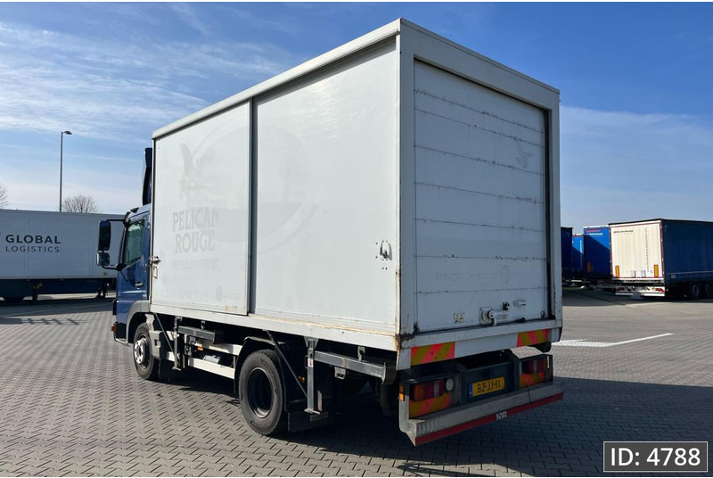 Mercedes-Benz Atego 816 Day Cab, Euro 5, BDF / EPS automatic / standklima / Hydraulic system - Transporter kontejnera/ Kamion s izmjenjivim sanducima: slika Mercedes-Benz Atego 816 Day Cab, Euro 5, BDF / EPS automatic / standklima / Hydraulic system - Transporter kontejnera/ Kamion s izmjenjivim sanducima Mercedes-Benz Atego 816 Day Cab, Euro 5, BDF / EPS automatic / standklima / Hydraulic system - Transporter kontejnera/ Kamion s izmjenjivim sanducima: slika Mercedes-Benz Atego 816 Day Cab, Euro 5, BDF / EPS automatic / standklima / Hydraulic system - Transporter kontejnera/ Kamion s izmjenjivim sanducima