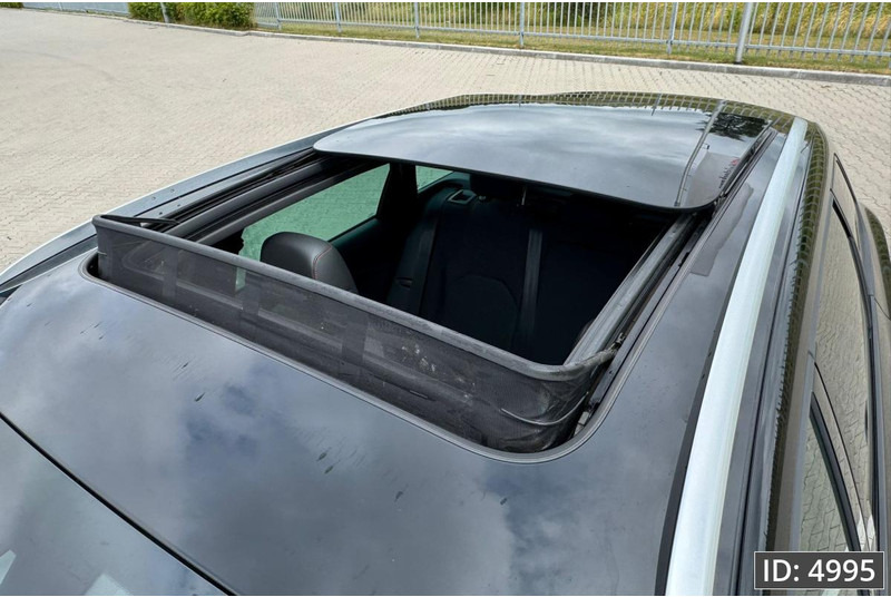 Automobil SEAT Leon ST FR 2.0 Euro 6, DSG/Pano/Camera/Keyless/Extra winterset: slika Automobil SEAT Leon ST FR 2.0 Euro 6, DSG/Pano/Camera/Keyless/Extra winterset