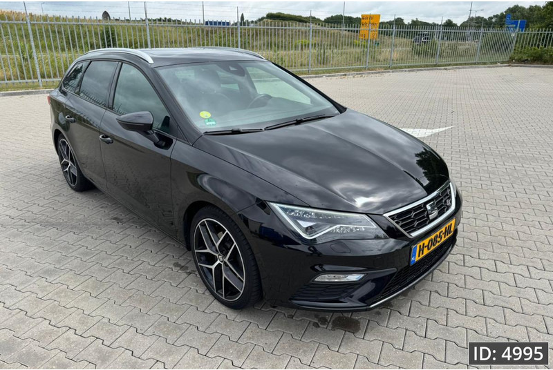 SEAT Leon ST FR 2.0 Euro 6, DSG/Pano/Camera/Keyless/Extra winterset - Automobil: slika SEAT Leon ST FR 2.0 Euro 6, DSG/Pano/Camera/Keyless/Extra winterset - Automobil SEAT Leon ST FR 2.0 Euro 6, DSG/Pano/Camera/Keyless/Extra winterset - Automobil: slika SEAT Leon ST FR 2.0 Euro 6, DSG/Pano/Camera/Keyless/Extra winterset - Automobil