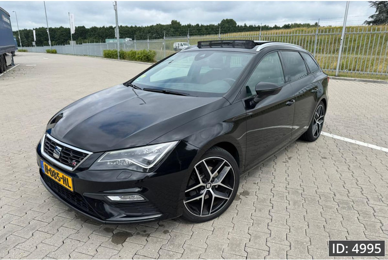 SEAT Leon ST FR 2.0 Euro 6, DSG/Pano/Camera/Keyless/Extra winterset - Automobil: slika SEAT Leon ST FR 2.0 Euro 6, DSG/Pano/Camera/Keyless/Extra winterset - Automobil SEAT Leon ST FR 2.0 Euro 6, DSG/Pano/Camera/Keyless/Extra winterset - Automobil: slika SEAT Leon ST FR 2.0 Euro 6, DSG/Pano/Camera/Keyless/Extra winterset - Automobil