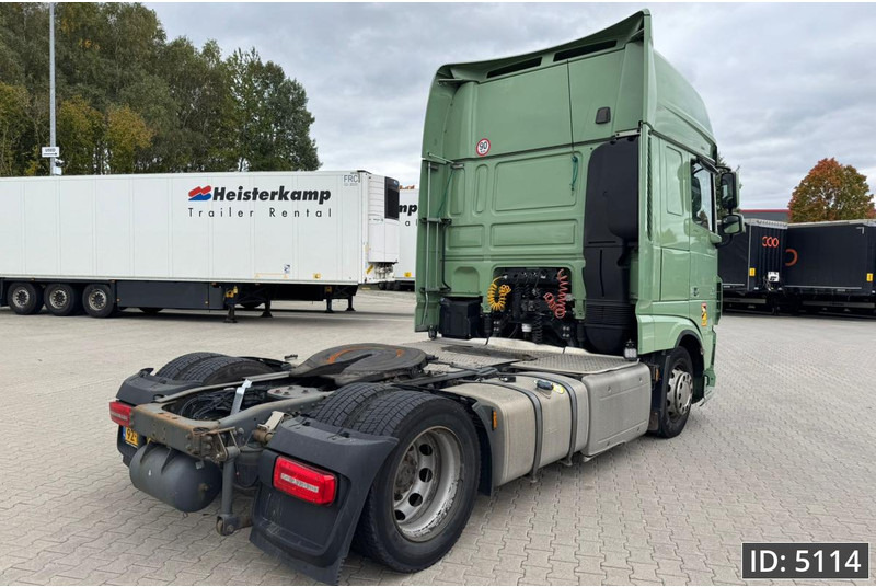 DAF XF 440 SSC, Euro 6, Mega / Standklima / Fridge / 2 Tanks - Tegljač: slika DAF XF 440 SSC, Euro 6, Mega / Standklima / Fridge / 2 Tanks - Tegljač DAF XF 440 SSC, Euro 6, Mega / Standklima / Fridge / 2 Tanks - Tegljač: slika DAF XF 440 SSC, Euro 6, Mega / Standklima / Fridge / 2 Tanks - Tegljač