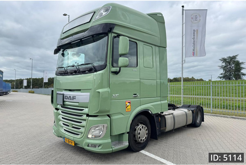 DAF XF 440 SSC, Euro 6, Mega / Standklima / Fridge / 2 Tanks - Tegljač: slika DAF XF 440 SSC, Euro 6, Mega / Standklima / Fridge / 2 Tanks - Tegljač DAF XF 440 SSC, Euro 6, Mega / Standklima / Fridge / 2 Tanks - Tegljač: slika DAF XF 440 SSC, Euro 6, Mega / Standklima / Fridge / 2 Tanks - Tegljač