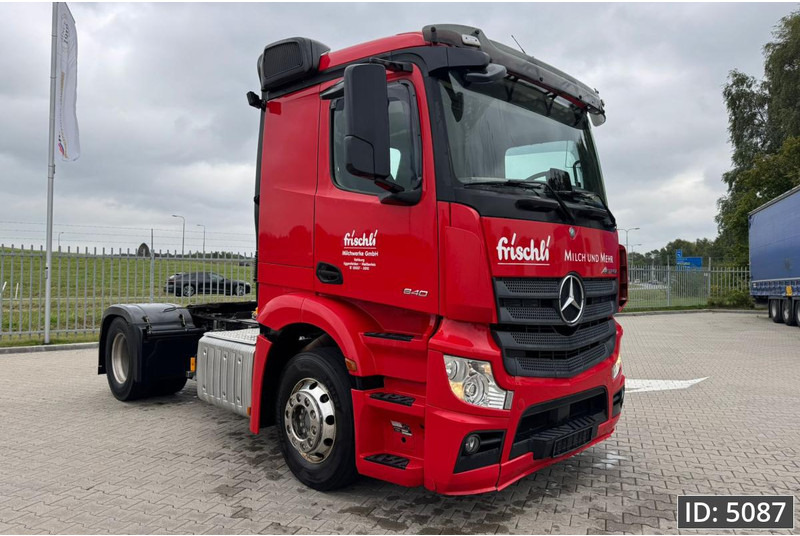 Mercedes-Benz Actros 1840 StreamSpace, Euro 6, / Retarder / Hydraulics / Flat roof, Intarder - Tegljač: slika Mercedes-Benz Actros 1840 StreamSpace, Euro 6, / Retarder / Hydraulics / Flat roof, Intarder - Tegljač Mercedes-Benz Actros 1840 StreamSpace, Euro 6, / Retarder / Hydraulics / Flat roof, Intarder - Tegljač: slika Mercedes-Benz Actros 1840 StreamSpace, Euro 6, / Retarder / Hydraulics / Flat roof, Intarder - Tegljač