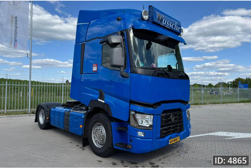 Renault T 440 HighCab, Euro 6, / PTO / Good condition - Tegljač: slika Renault T 440 HighCab, Euro 6, / PTO / Good condition - Tegljač Renault T 440 HighCab, Euro 6, / PTO / Good condition - Tegljač: slika Renault T 440 HighCab, Euro 6, / PTO / Good condition - Tegljač