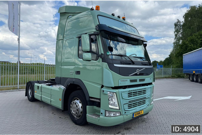 Volvo FM 370 Globetrotter, Euro 6 - Tegljač: slika Volvo FM 370 Globetrotter, Euro 6 - Tegljač Volvo FM 370 Globetrotter, Euro 6 - Tegljač: slika Volvo FM 370 Globetrotter, Euro 6 - Tegljač