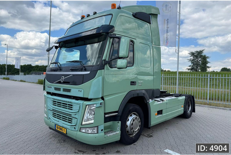 Volvo FM 370 Globetrotter, Euro 6 - Tegljač: slika Volvo FM 370 Globetrotter, Euro 6 - Tegljač Volvo FM 370 Globetrotter, Euro 6 - Tegljač: slika Volvo FM 370 Globetrotter, Euro 6 - Tegljač