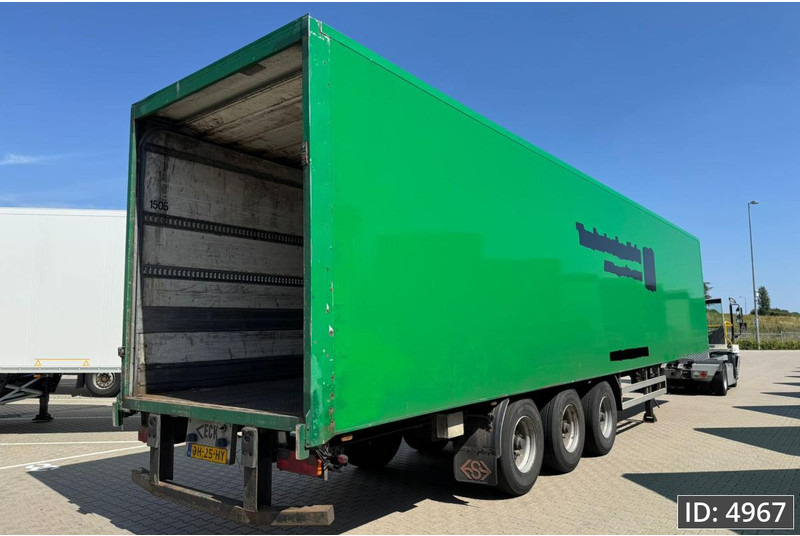 Van Eck PT-3 / BPW Drum / Roll up door - Poluprikolica sa zatvorenim sandukom: slika Van Eck PT-3 / BPW Drum / Roll up door - Poluprikolica sa zatvorenim sandukom Van Eck PT-3 / BPW Drum / Roll up door - Poluprikolica sa zatvorenim sandukom: slika Van Eck PT-3 / BPW Drum / Roll up door - Poluprikolica sa zatvorenim sandukom