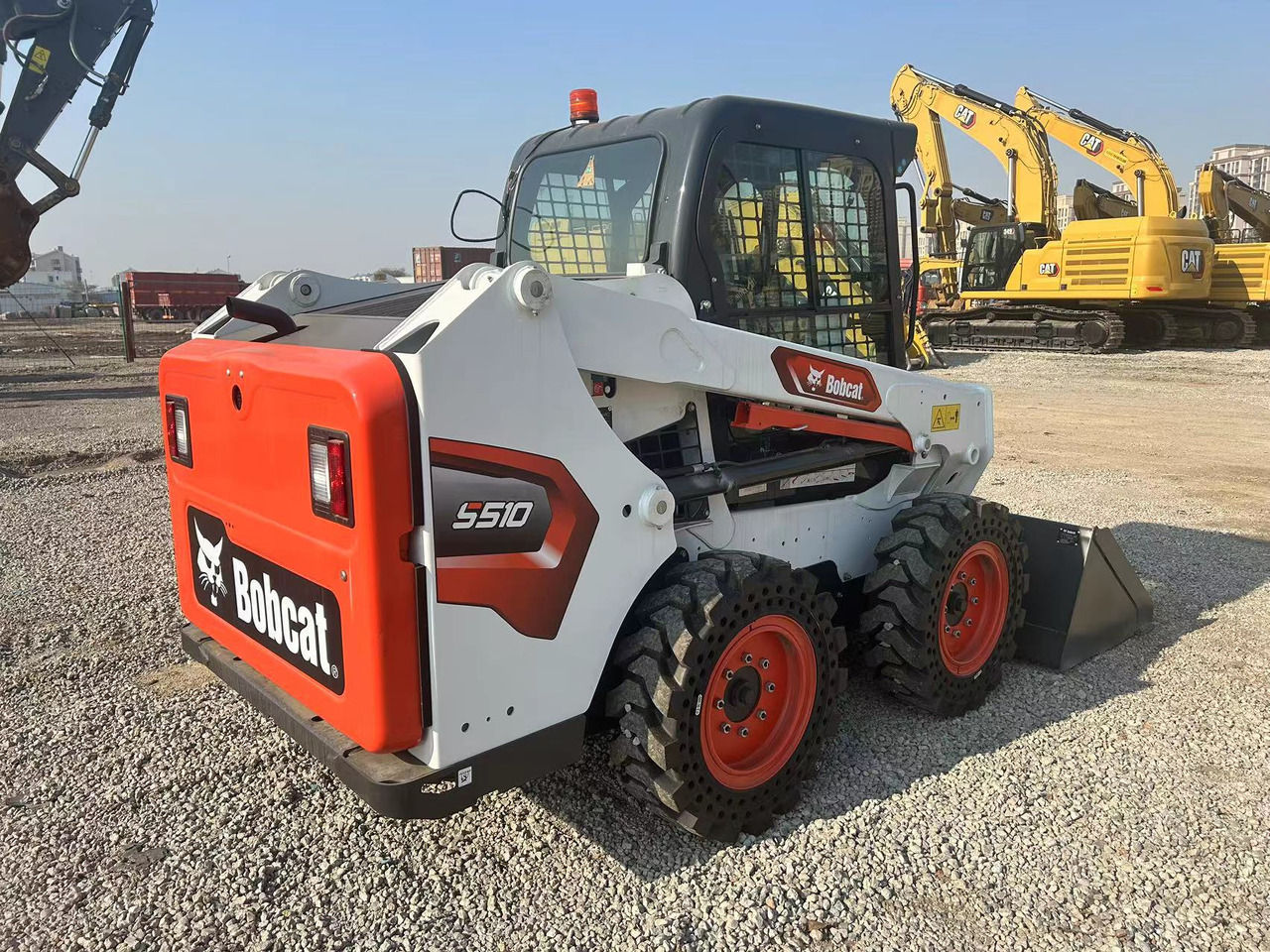 BOBCAT S510 Skid Steer Loader - Mini utovarivač: slika BOBCAT S510 Skid Steer Loader - Mini utovarivač BOBCAT S510 Skid Steer Loader - Mini utovarivač: slika BOBCAT S510 Skid Steer Loader - Mini utovarivač
