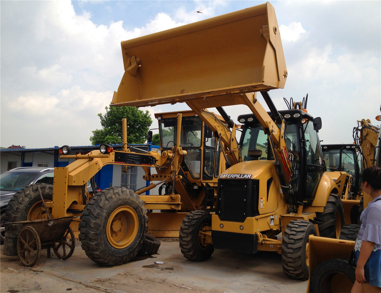 CAT 420F Backhoe Loader - Rovokopač-utovarivač: slika CAT 420F Backhoe Loader - Rovokopač-utovarivač CAT 420F Backhoe Loader - Rovokopač-utovarivač: slika CAT 420F Backhoe Loader - Rovokopač-utovarivač