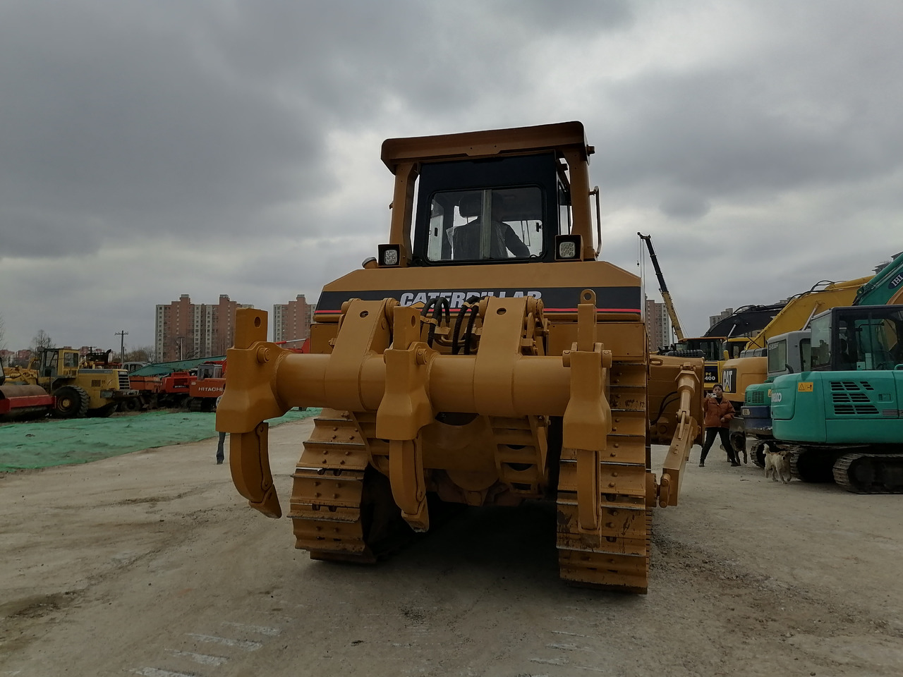 CATERPILLAR D8R Bulldozer Click for Discount - Buldožer: slika CATERPILLAR D8R Bulldozer Click for Discount - Buldožer CATERPILLAR D8R Bulldozer Click for Discount - Buldožer: slika CATERPILLAR D8R Bulldozer Click for Discount - Buldožer