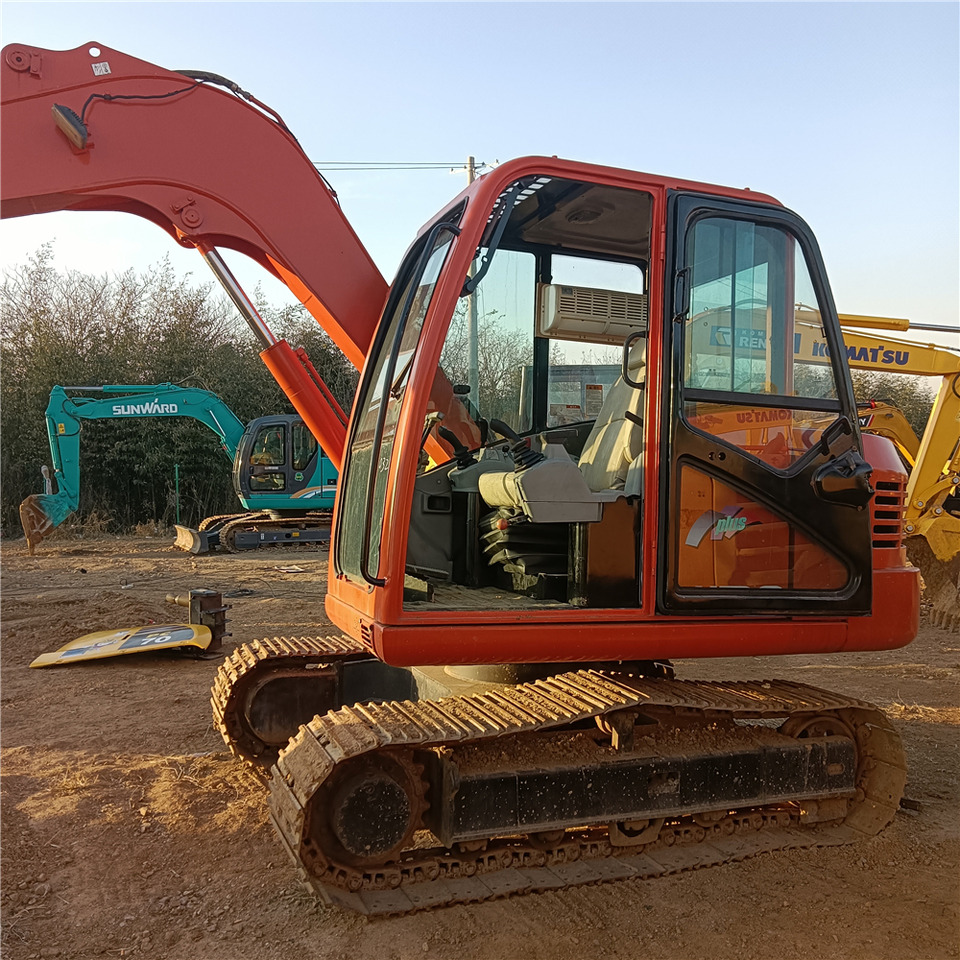 DOOSAN DH70-7 - Bager gusjeničar: slika DOOSAN DH70-7 - Bager gusjeničar DOOSAN DH70-7 - Bager gusjeničar: slika DOOSAN DH70-7 - Bager gusjeničar