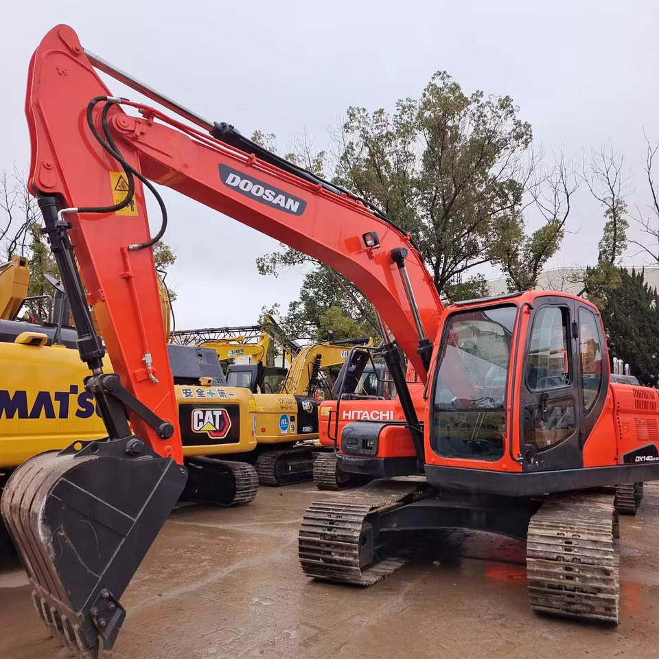 Doosan DX140 Mini Excavator CLick for Discount - Mini bager: slika Doosan DX140 Mini Excavator CLick for Discount - Mini bager Doosan DX140 Mini Excavator CLick for Discount - Mini bager: slika Doosan DX140 Mini Excavator CLick for Discount - Mini bager