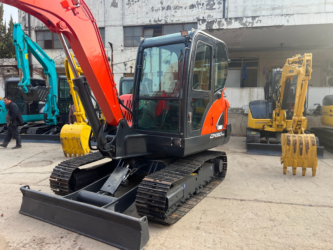 Doosan DX60 Mini - Mini bager: slika Doosan DX60 Mini - Mini bager Doosan DX60 Mini - Mini bager: slika Doosan DX60 Mini - Mini bager