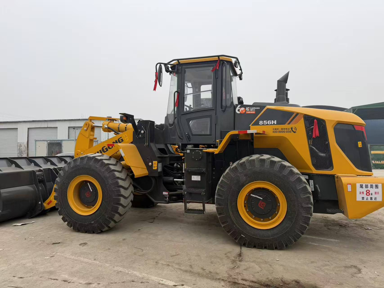 LIUGONG 856H Wheel Loader Click for Discount - Građevinski strojevi: slika LIUGONG 856H Wheel Loader Click for Discount - Građevinski strojevi LIUGONG 856H Wheel Loader Click for Discount - Građevinski strojevi: slika LIUGONG 856H Wheel Loader Click for Discount - Građevinski strojevi