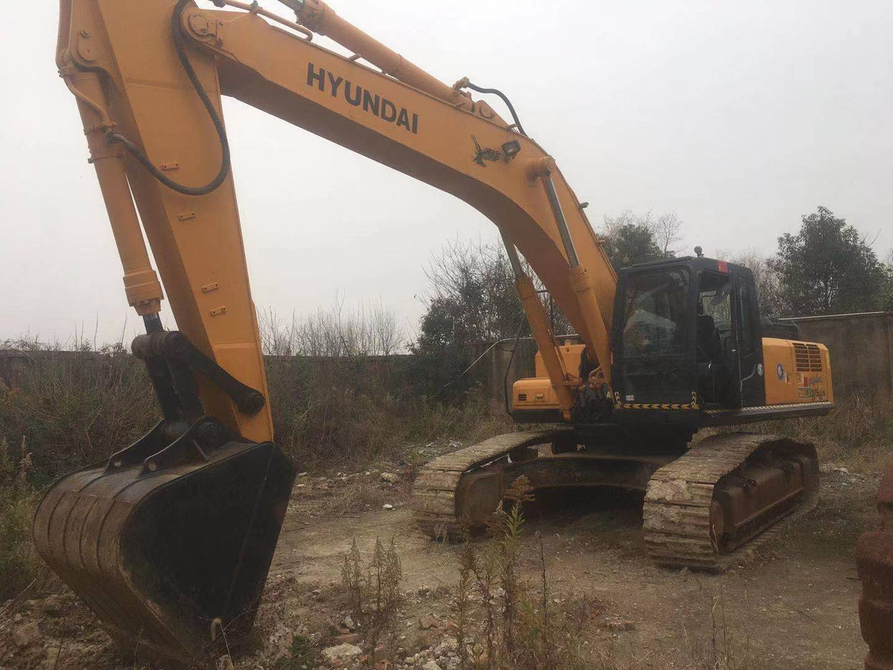 HYUNDAI R375-7H - Bager gusjeničar: slika HYUNDAI R375-7H - Bager gusjeničar HYUNDAI R375-7H - Bager gusjeničar: slika HYUNDAI R375-7H - Bager gusjeničar