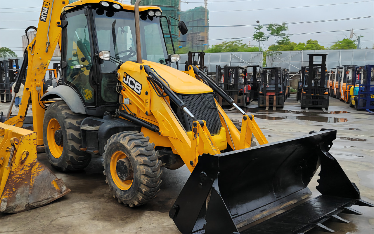 JCB 3CX - Rovokopač-utovarivač: slika JCB 3CX - Rovokopač-utovarivač JCB 3CX - Rovokopač-utovarivač: slika JCB 3CX - Rovokopač-utovarivač