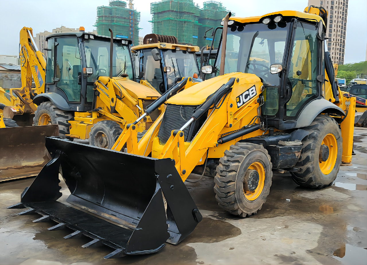 JCB 3CX - Rovokopač-utovarivač: slika JCB 3CX - Rovokopač-utovarivač JCB 3CX - Rovokopač-utovarivač: slika JCB 3CX - Rovokopač-utovarivač