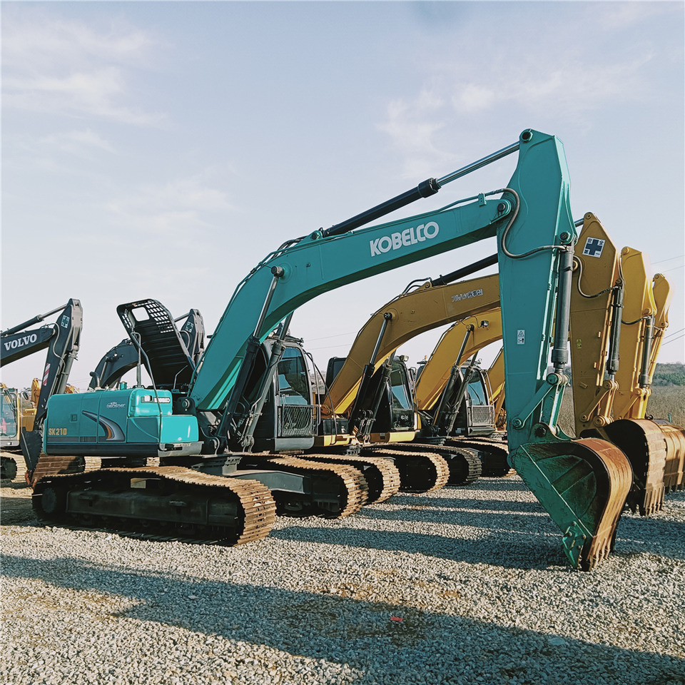 KOBELCO SK210 - Bager gusjeničar: slika KOBELCO SK210 - Bager gusjeničar KOBELCO SK210 - Bager gusjeničar: slika KOBELCO SK210 - Bager gusjeničar