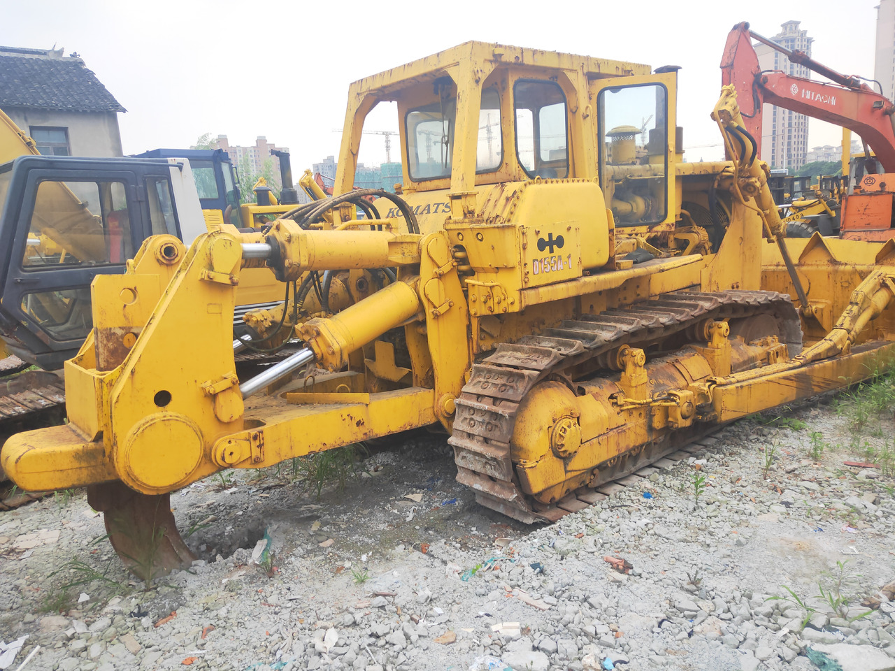 KOMATSU D155 - Buldožer: slika KOMATSU D155 - Buldožer KOMATSU D155 - Buldožer: slika KOMATSU D155 - Buldožer