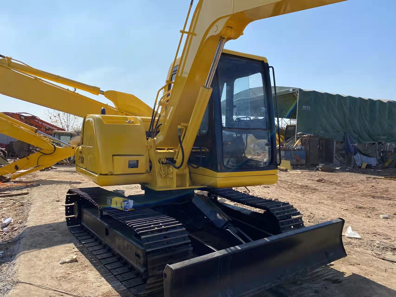 KOMATSU PC60-7 - Bager gusjeničar: slika KOMATSU PC60-7 - Bager gusjeničar KOMATSU PC60-7 - Bager gusjeničar: slika KOMATSU PC60-7 - Bager gusjeničar