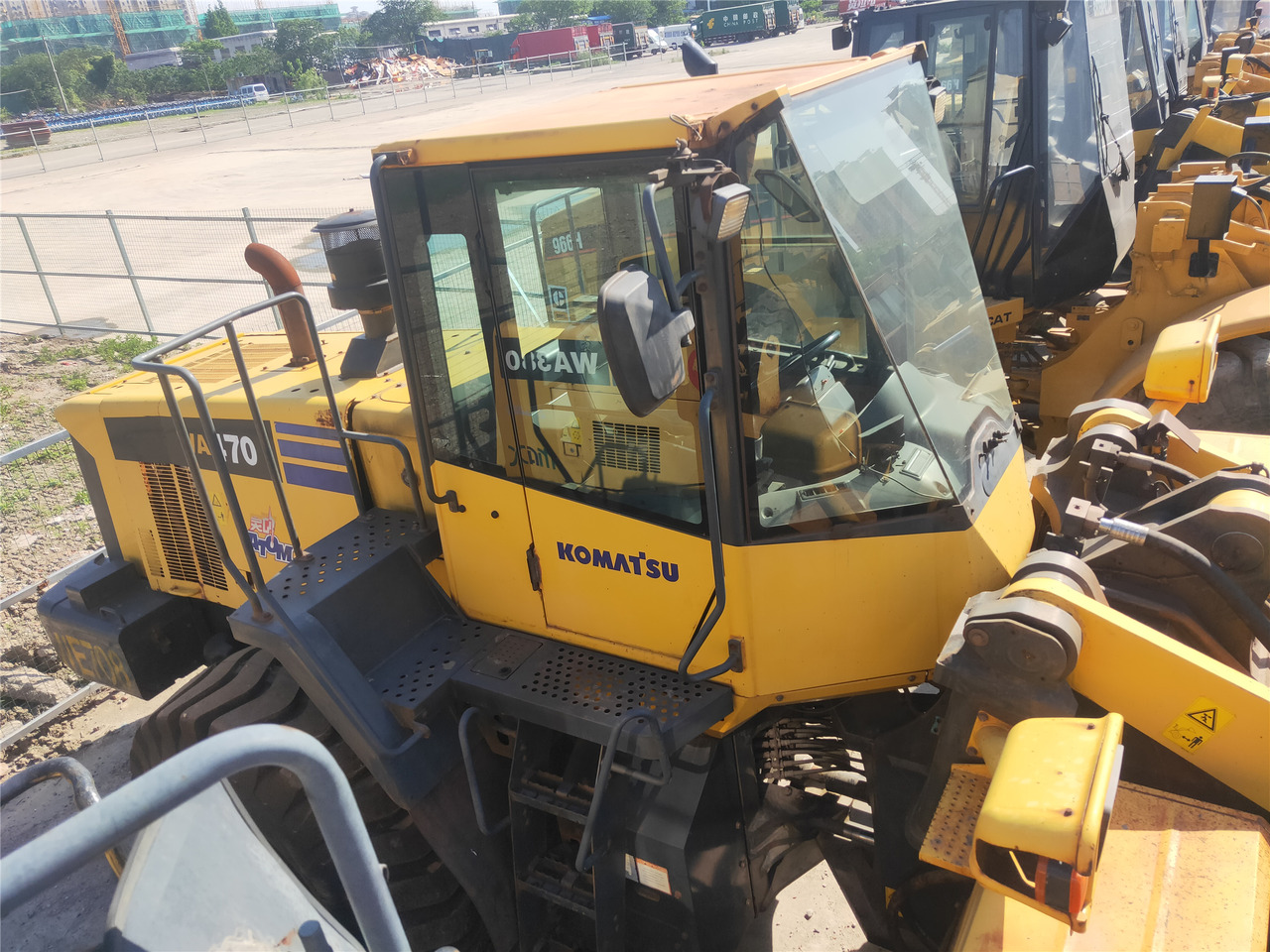 KOMATSU Wheel Loader 470-6 Click Here for Discount - Utovarivač na kotačima: slika KOMATSU Wheel Loader 470-6 Click Here for Discount - Utovarivač na kotačima KOMATSU Wheel Loader 470-6 Click Here for Discount - Utovarivač na kotačima: slika KOMATSU Wheel Loader 470-6 Click Here for Discount - Utovarivač na kotačima