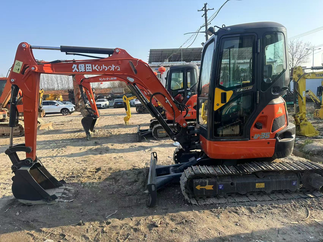 KUBOTA U35 - Bager gusjeničar: slika KUBOTA U35 - Bager gusjeničar KUBOTA U35 - Bager gusjeničar: slika KUBOTA U35 - Bager gusjeničar