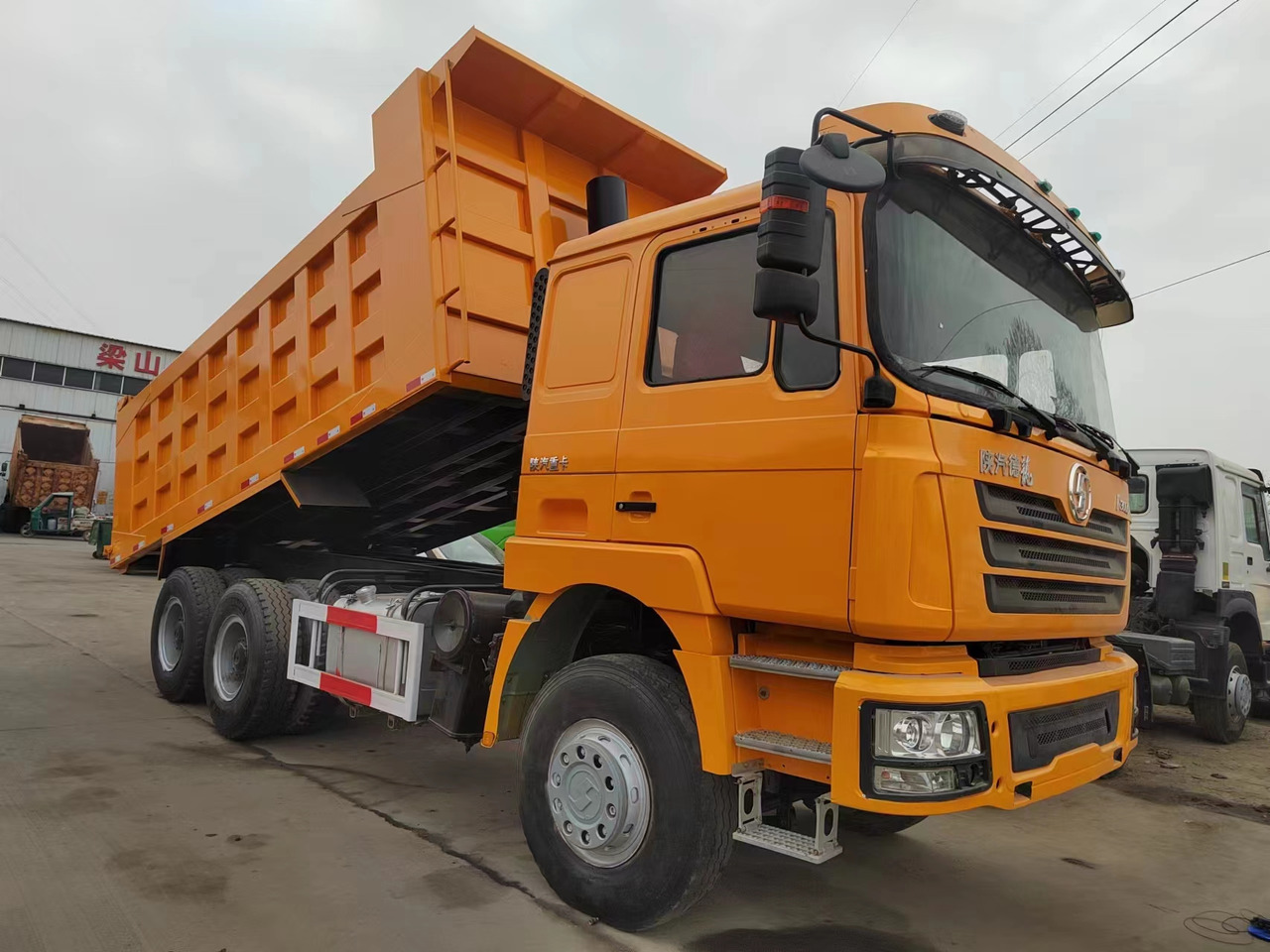 SHACMAN F3000 6X4 CLICK HERE FOR DISCOUNT - Kiper: slika SHACMAN F3000 6X4 CLICK HERE FOR DISCOUNT - Kiper SHACMAN F3000 6X4 CLICK HERE FOR DISCOUNT - Kiper: slika SHACMAN F3000 6X4 CLICK HERE FOR DISCOUNT - Kiper