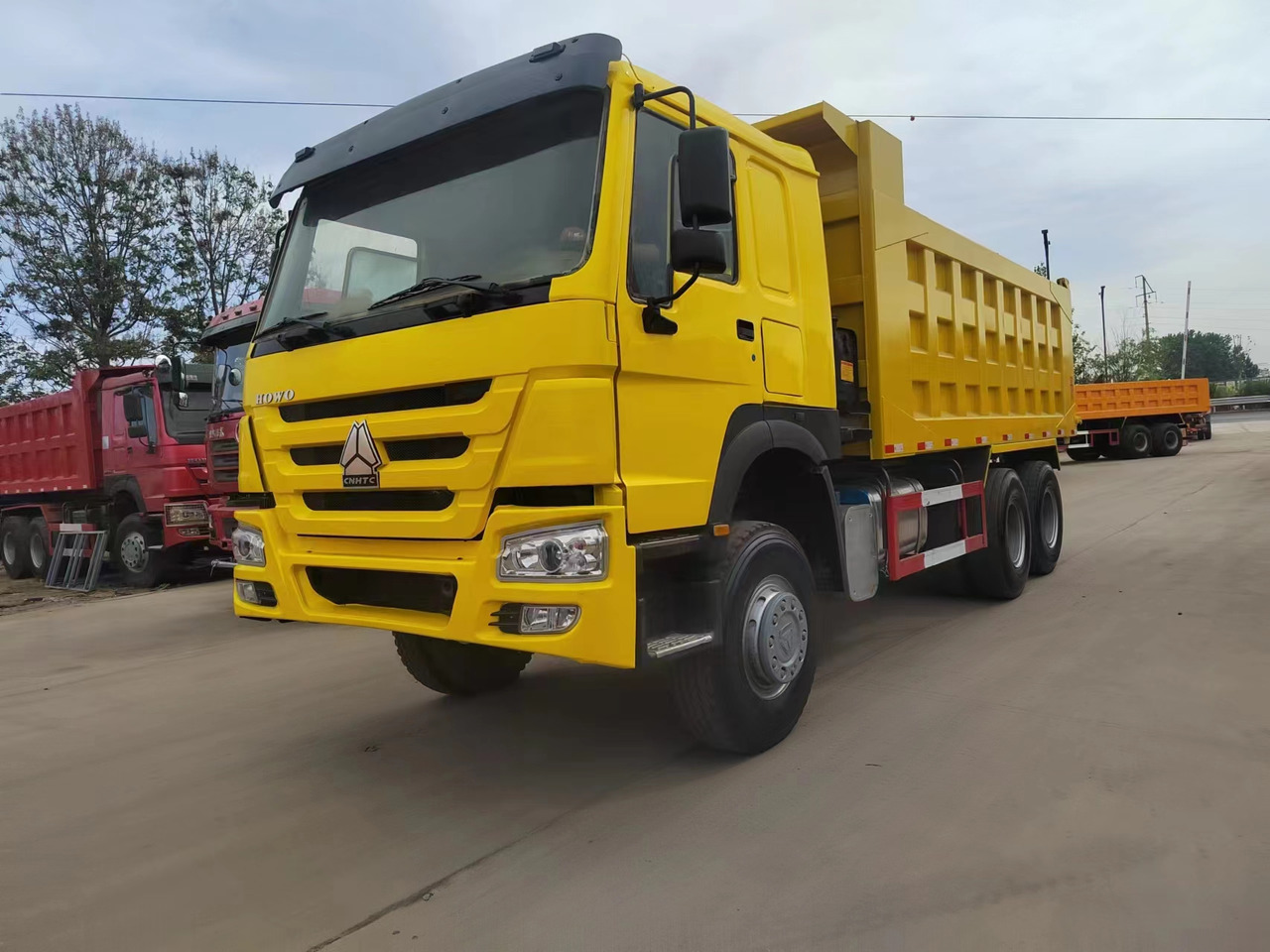SINOTRUK HOWO 371 6X4 CLICK HERE FOR DISCOUNT - Kiper: slika SINOTRUK HOWO 371 6X4 CLICK HERE FOR DISCOUNT - Kiper SINOTRUK HOWO 371 6X4 CLICK HERE FOR DISCOUNT - Kiper: slika SINOTRUK HOWO 371 6X4 CLICK HERE FOR DISCOUNT - Kiper