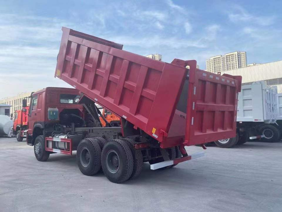 SINOTRUK Howo 371 6X4 click here for DISCOUNT - Kiper: slika SINOTRUK Howo 371 6X4 click here for DISCOUNT - Kiper SINOTRUK Howo 371 6X4 click here for DISCOUNT - Kiper: slika SINOTRUK Howo 371 6X4 click here for DISCOUNT - Kiper