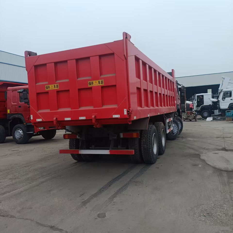 SINOTRUK howo 8x4 - Kiper: slika SINOTRUK howo 8x4 - Kiper SINOTRUK howo 8x4 - Kiper: slika SINOTRUK howo 8x4 - Kiper