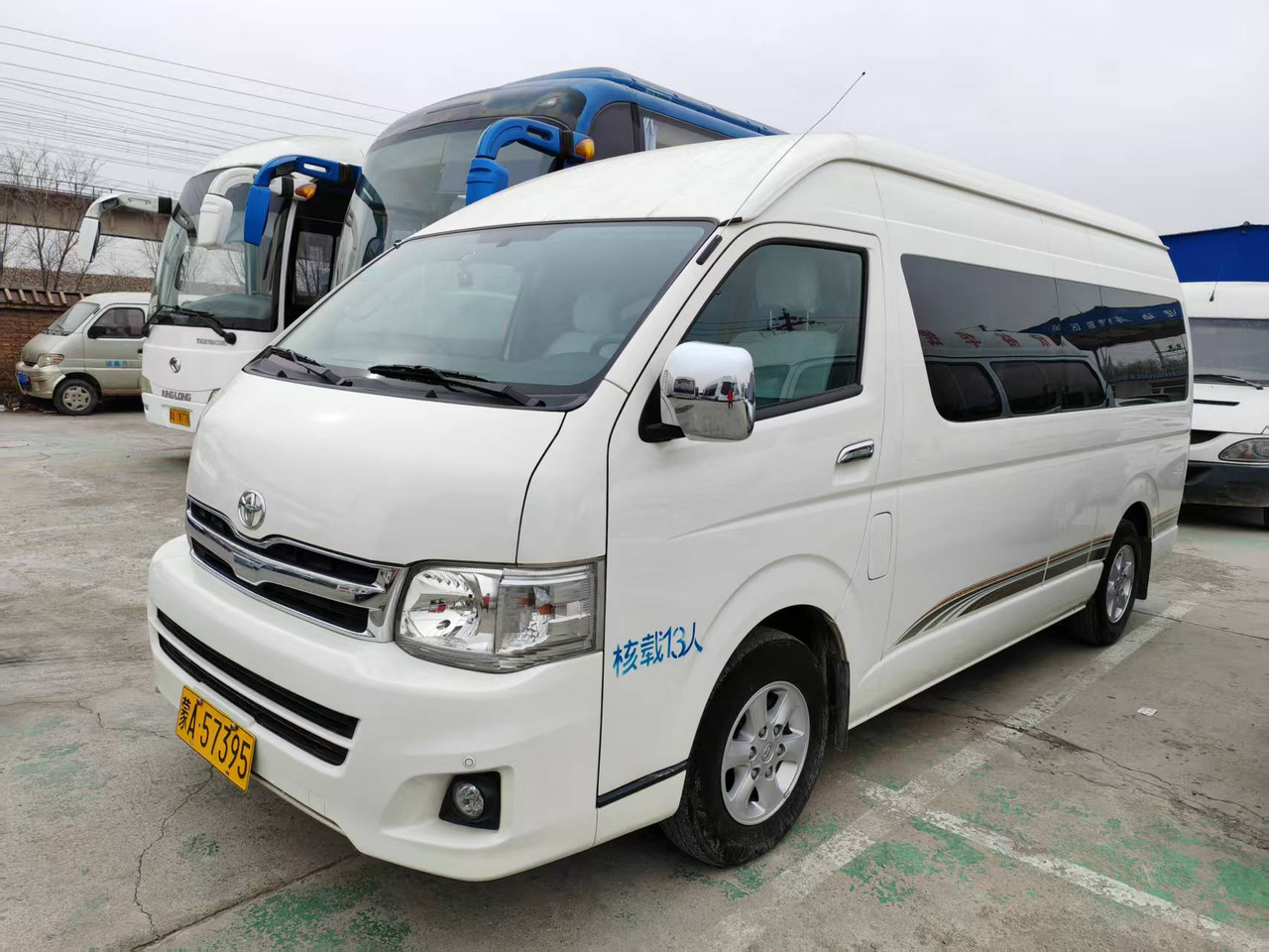 TOYOTA Mini Bus 13Seats Click Here for Discount - Turistički autobus: slika TOYOTA Mini Bus 13Seats Click Here for Discount - Turistički autobus TOYOTA Mini Bus 13Seats Click Here for Discount - Turistički autobus: slika TOYOTA Mini Bus 13Seats Click Here for Discount - Turistički autobus