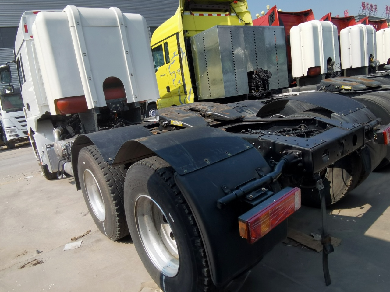 SHACMAN M3000S 6X4 Truck Unit Click Here for Discount - Tegljač: slika SHACMAN M3000S 6X4 Truck Unit Click Here for Discount - Tegljač SHACMAN M3000S 6X4 Truck Unit Click Here for Discount - Tegljač: slika SHACMAN M3000S 6X4 Truck Unit Click Here for Discount - Tegljač