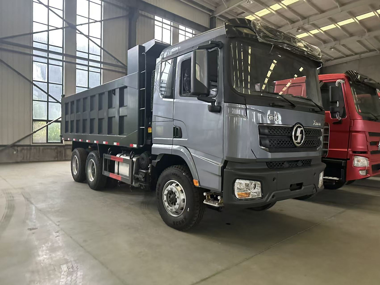 SHACMAN X3000 Dump Truck 6✖4 - Tegljač: slika SHACMAN X3000 Dump Truck 6✖4 - Tegljač SHACMAN X3000 Dump Truck 6✖4 - Tegljač: slika SHACMAN X3000 Dump Truck 6✖4 - Tegljač