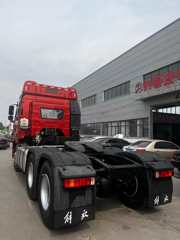 SINOTRUK Tractor Unit J6P 6X4 Manual Transmission New - Tegljač: slika SINOTRUK Tractor Unit J6P 6X4 Manual Transmission New - Tegljač SINOTRUK Tractor Unit J6P 6X4 Manual Transmission New - Tegljač: slika SINOTRUK Tractor Unit J6P 6X4 Manual Transmission New - Tegljač