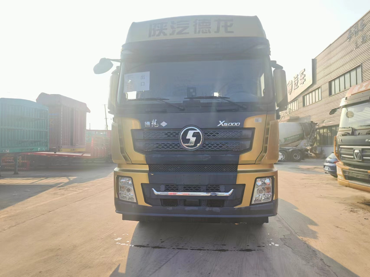 SINOTRUK X5000 6X4 Manual Tractor Unit - Tegljač: slika SINOTRUK X5000 6X4 Manual Tractor Unit - Tegljač SINOTRUK X5000 6X4 Manual Tractor Unit - Tegljač: slika SINOTRUK X5000 6X4 Manual Tractor Unit - Tegljač