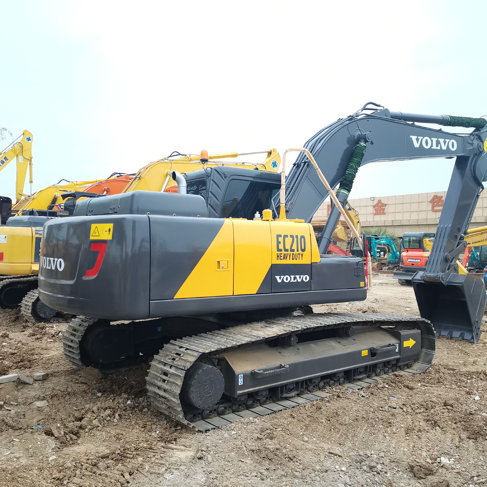 VOLVO EC210 - Bager gusjeničar: slika VOLVO EC210 - Bager gusjeničar VOLVO EC210 - Bager gusjeničar: slika VOLVO EC210 - Bager gusjeničar