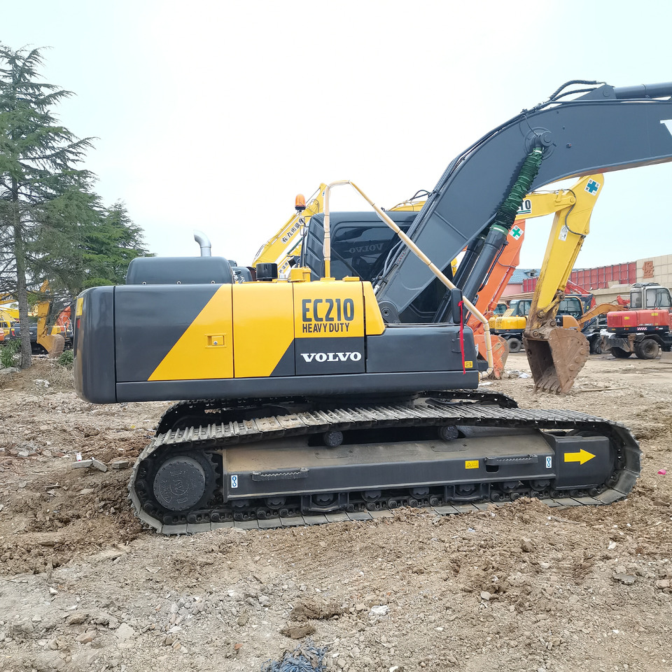 VOLVO EC210 - Bager gusjeničar: slika VOLVO EC210 - Bager gusjeničar VOLVO EC210 - Bager gusjeničar: slika VOLVO EC210 - Bager gusjeničar