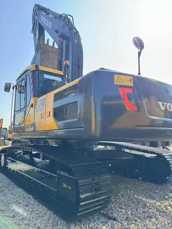 VOLVO EC240 - Bager gusjeničar: slika VOLVO EC240 - Bager gusjeničar VOLVO EC240 - Bager gusjeničar: slika VOLVO EC240 - Bager gusjeničar