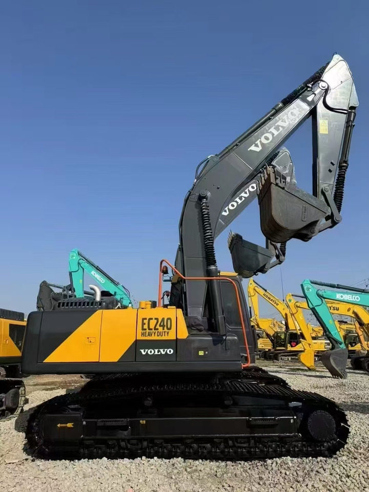 VOLVO EC240 - Bager gusjeničar: slika VOLVO EC240 - Bager gusjeničar VOLVO EC240 - Bager gusjeničar: slika VOLVO EC240 - Bager gusjeničar