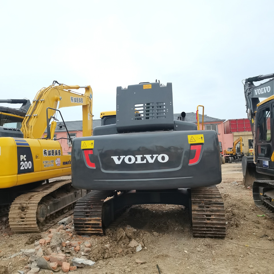 VOLVO EC240 - Bager gusjeničar: slika VOLVO EC240 - Bager gusjeničar VOLVO EC240 - Bager gusjeničar: slika VOLVO EC240 - Bager gusjeničar