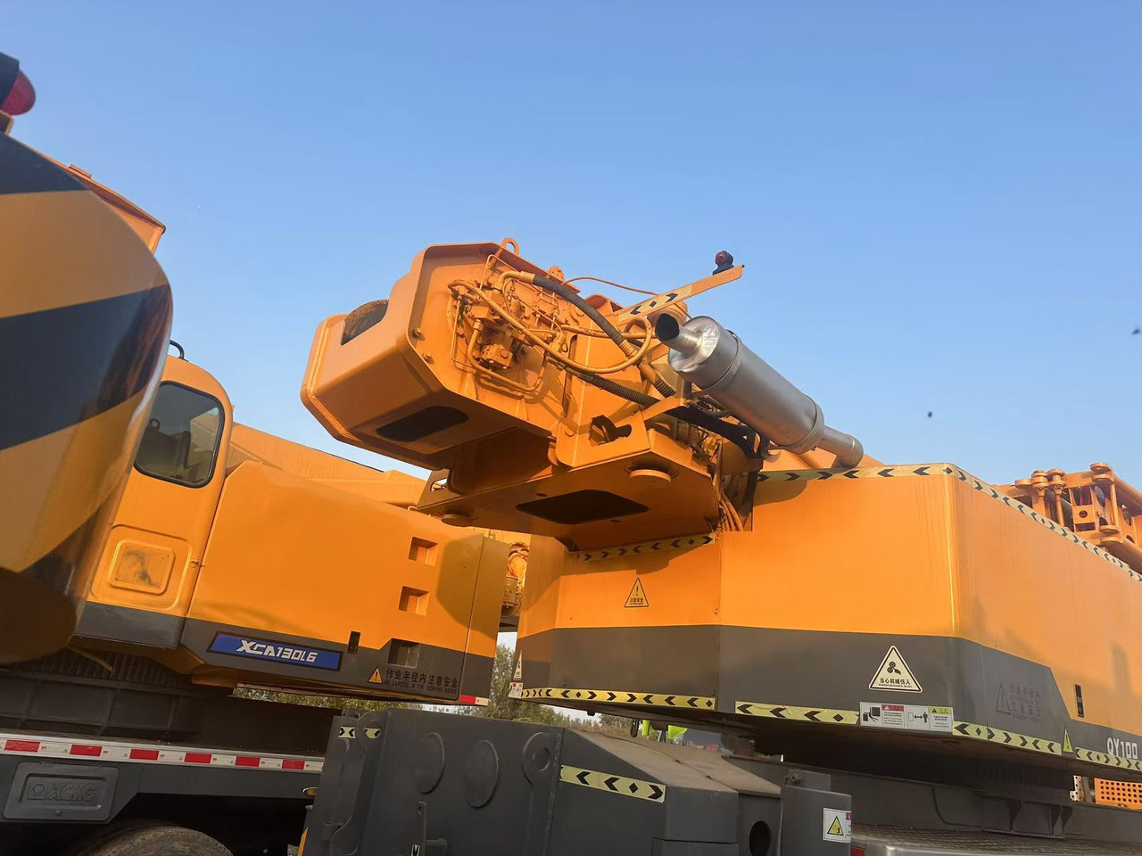 XCMG Crane QY100 - Dizalica: slika XCMG Crane QY100 - Dizalica XCMG Crane QY100 - Dizalica: slika XCMG Crane QY100 - Dizalica