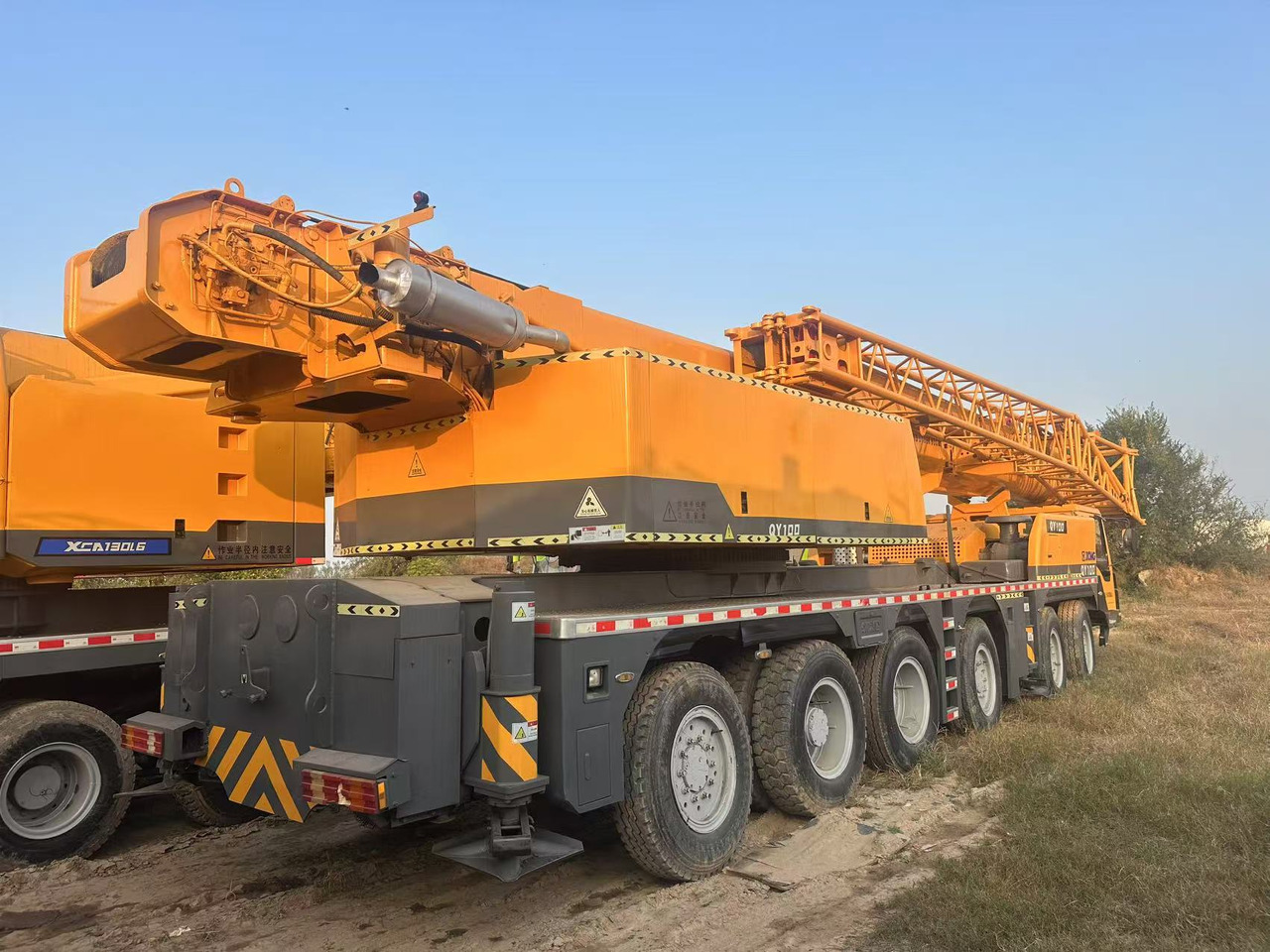 XCMG Crane QY100 - Dizalica: slika XCMG Crane QY100 - Dizalica XCMG Crane QY100 - Dizalica: slika XCMG Crane QY100 - Dizalica
