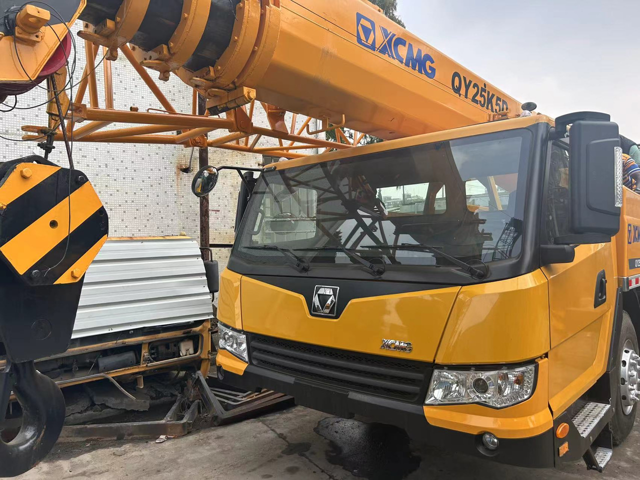 XCMG Crane QY25K - Dizalica: slika XCMG Crane QY25K - Dizalica XCMG Crane QY25K - Dizalica: slika XCMG Crane QY25K - Dizalica