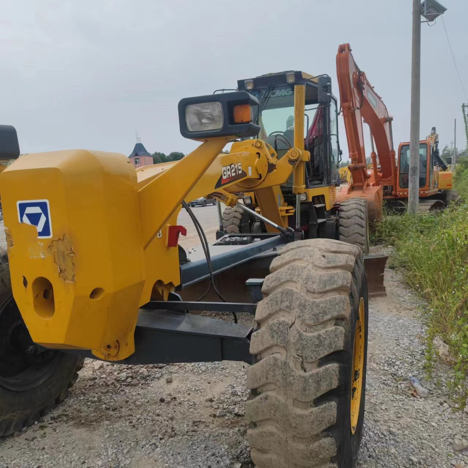 XCMG Grader GR215 - Grejder: slika XCMG Grader GR215 - Grejder XCMG Grader GR215 - Grejder: slika XCMG Grader GR215 - Grejder