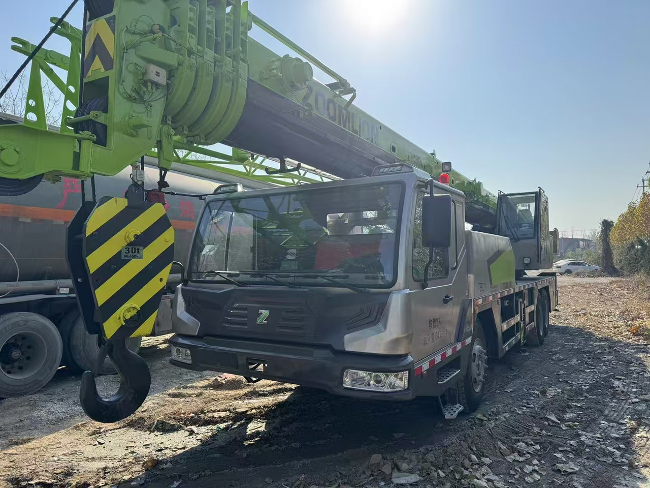 ZOOMLION Crane ZTC300V 30Ton - Autodizalica za sve terene: slika ZOOMLION Crane ZTC300V 30Ton - Autodizalica za sve terene ZOOMLION Crane ZTC300V 30Ton - Autodizalica za sve terene: slika ZOOMLION Crane ZTC300V 30Ton - Autodizalica za sve terene