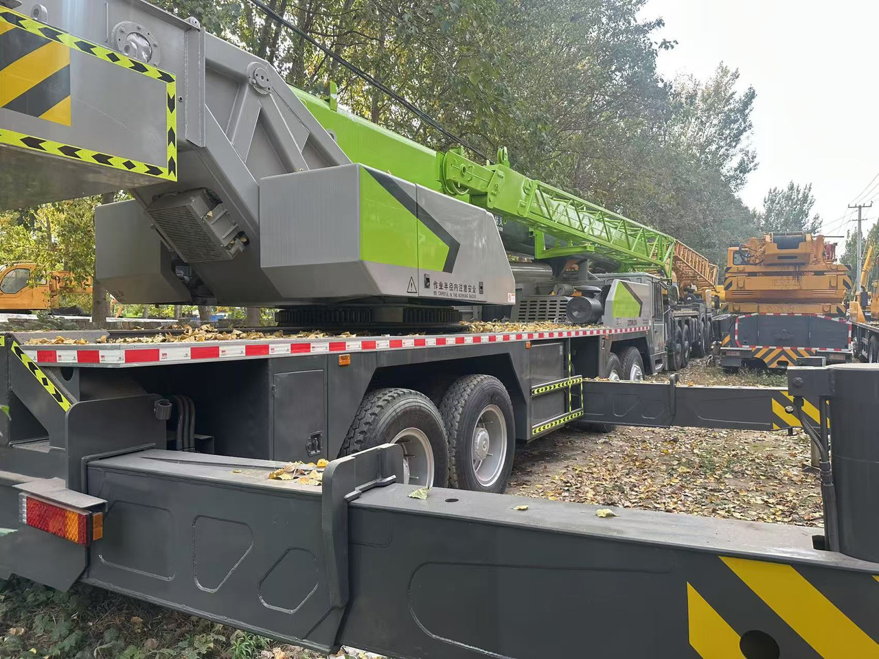 ZOOMLION Crane ZTC700V - Autodizalica za sve terene: slika ZOOMLION Crane ZTC700V - Autodizalica za sve terene ZOOMLION Crane ZTC700V - Autodizalica za sve terene: slika ZOOMLION Crane ZTC700V - Autodizalica za sve terene