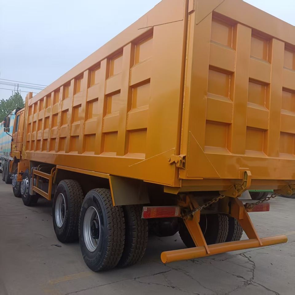 Shacman F3000 8X4 - Kiper: slika shacman F3000 8X4 - Kiper Shacman F3000 8X4 - Kiper: slika shacman F3000 8X4 - Kiper