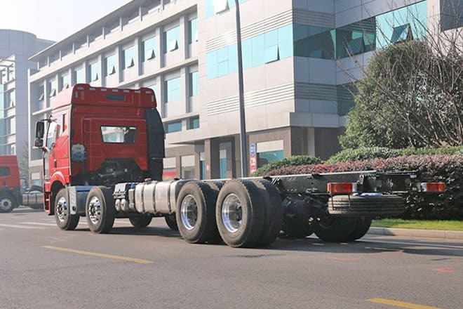 FAW Faw J6P 420 Truck New Model for Sale in Ghana - Kamion-šasija: slika FAW Faw J6P 420 Truck New Model for Sale in Ghana - Kamion-šasija FAW Faw J6P 420 Truck New Model for Sale in Ghana - Kamion-šasija: slika FAW Faw J6P 420 Truck New Model for Sale in Ghana - Kamion-šasija