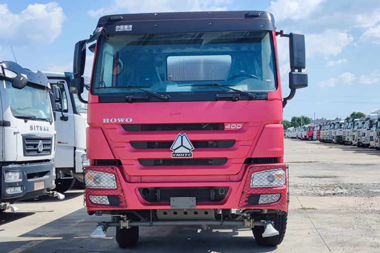 Howo Howo Water Truck for Sale in Nigeria - Kamion cisterna: slika Howo Howo Water Truck for Sale in Nigeria - Kamion cisterna Howo Howo Water Truck for Sale in Nigeria - Kamion cisterna: slika Howo Howo Water Truck for Sale in Nigeria - Kamion cisterna